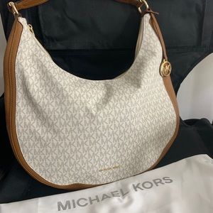 NWT* MICHAEL KORS Shoulder Bag/Purse